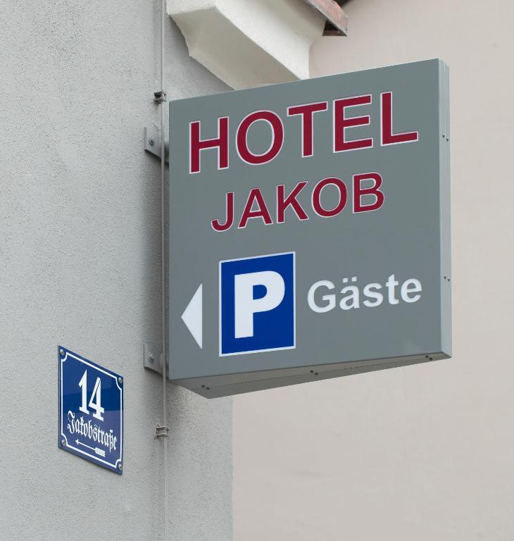 Hotel Jakob Regensburg Bagian luar foto